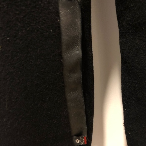 Wool winter coat. Very warm, no fur, city elegant, large hood. - Picture 12 of 12